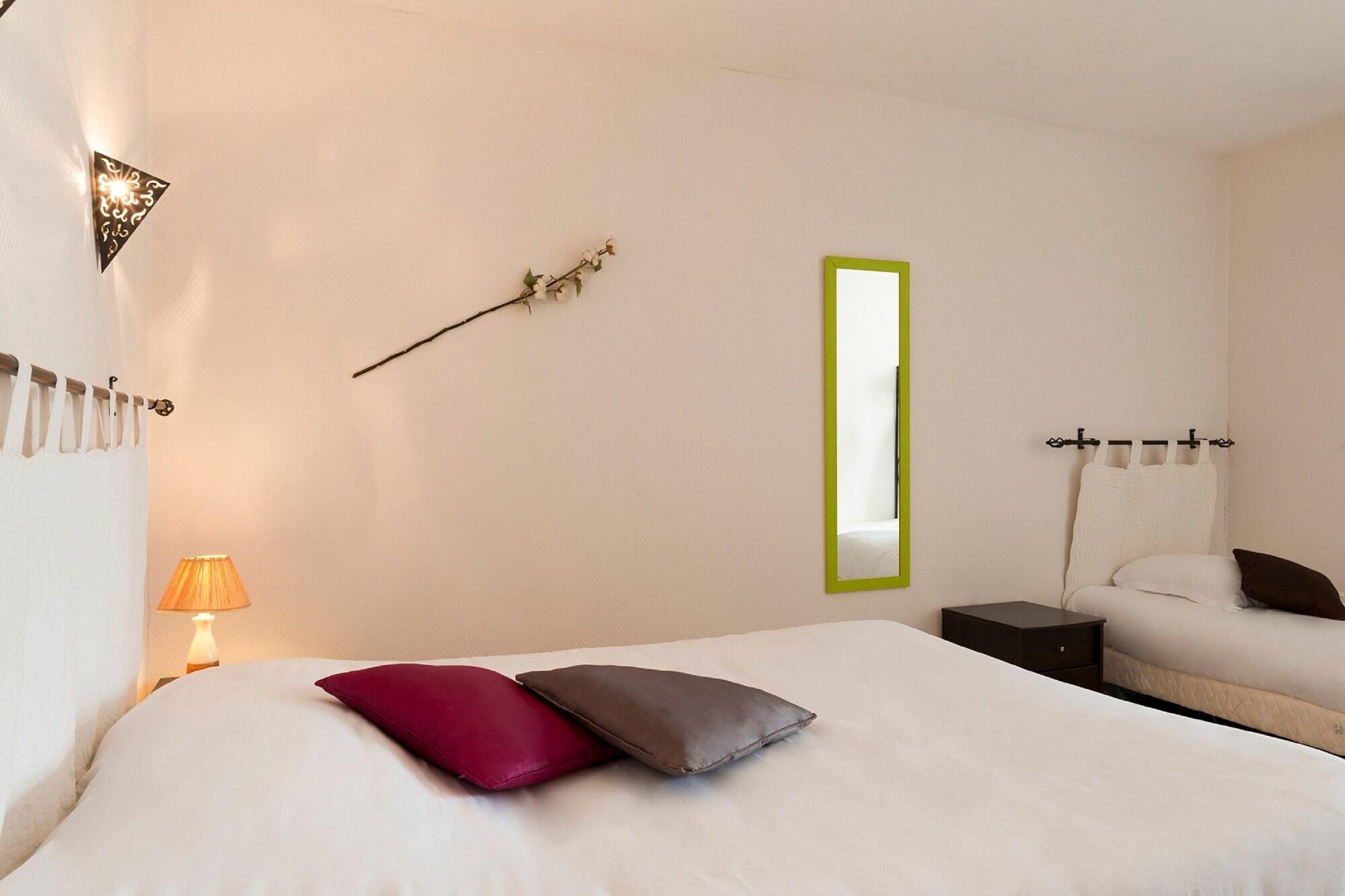 The Originals City, Hotel Le Cheval Rouge, Tours Ouest Виландри Екстериор снимка