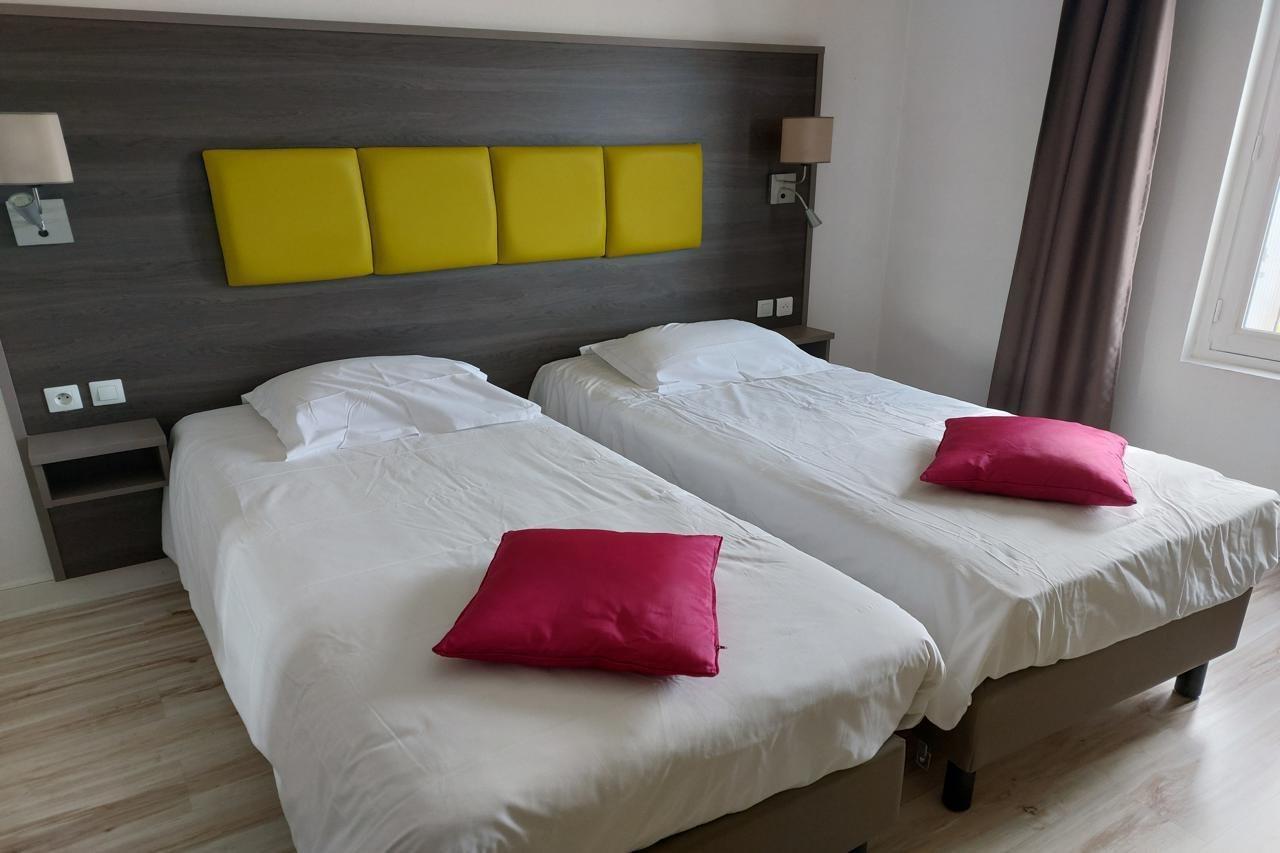 The Originals City, Hotel Le Cheval Rouge, Tours Ouest Виландри Екстериор снимка